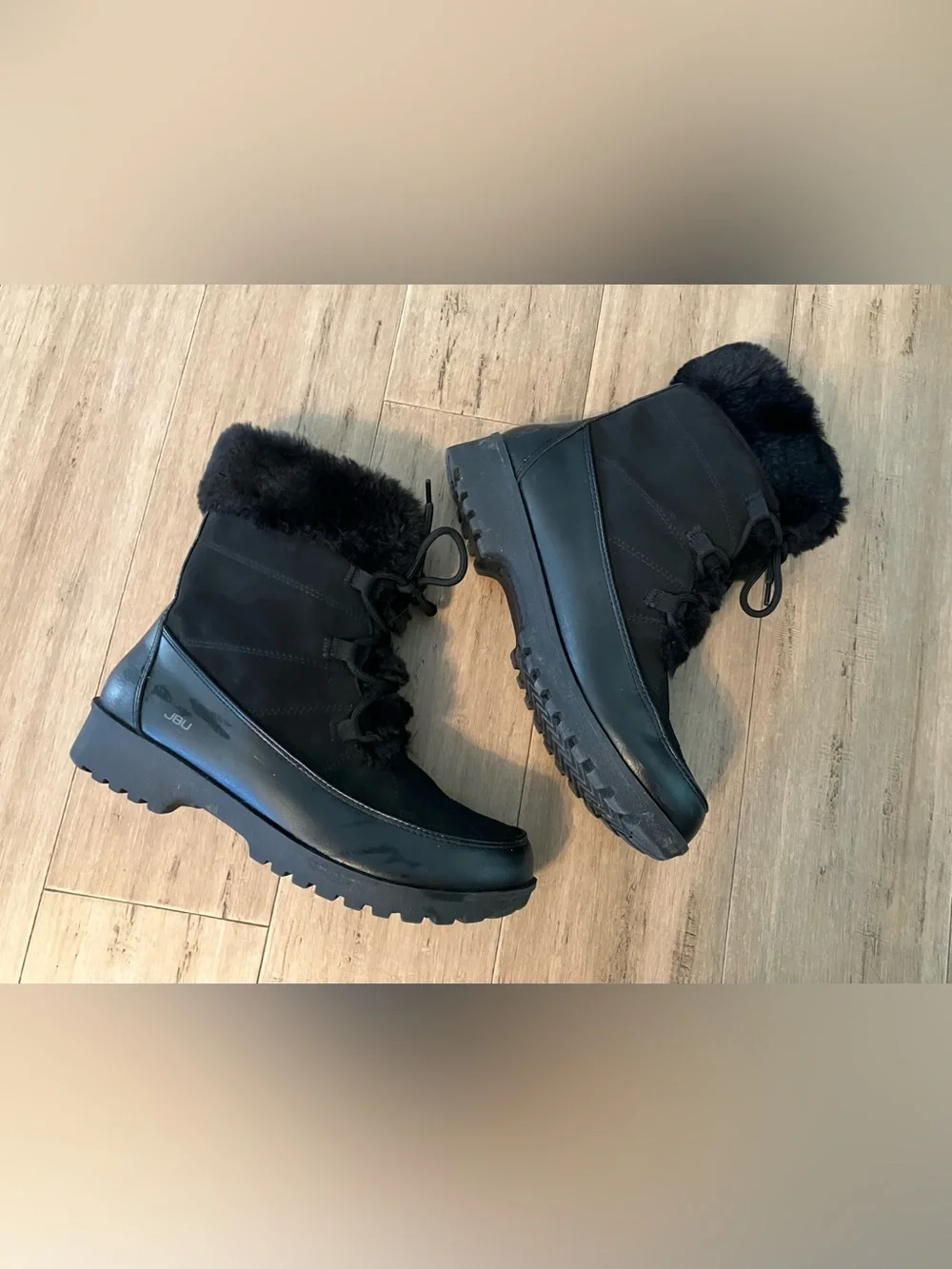 JBU black women lined cuffed lace up winter boots size 8